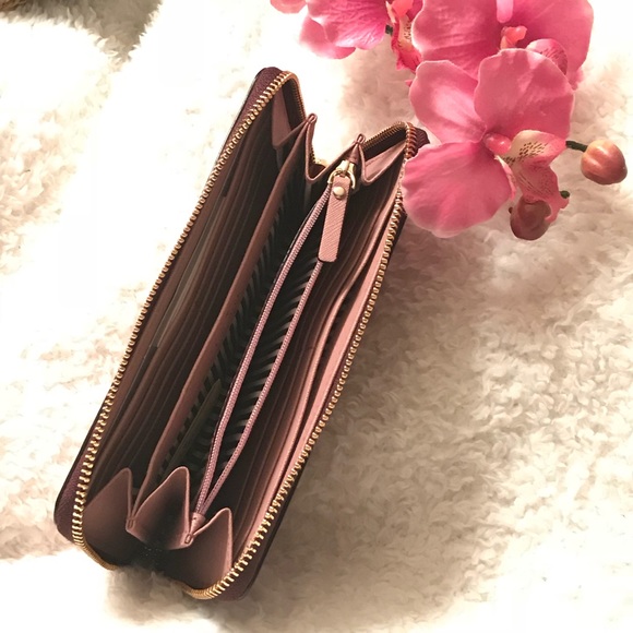 ❌SOLD❌ Kate Spade ♠️ Wallet - Picture 5 of 7